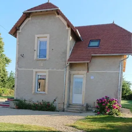 Le De La Butte * Champagne-Saint-Hilaire